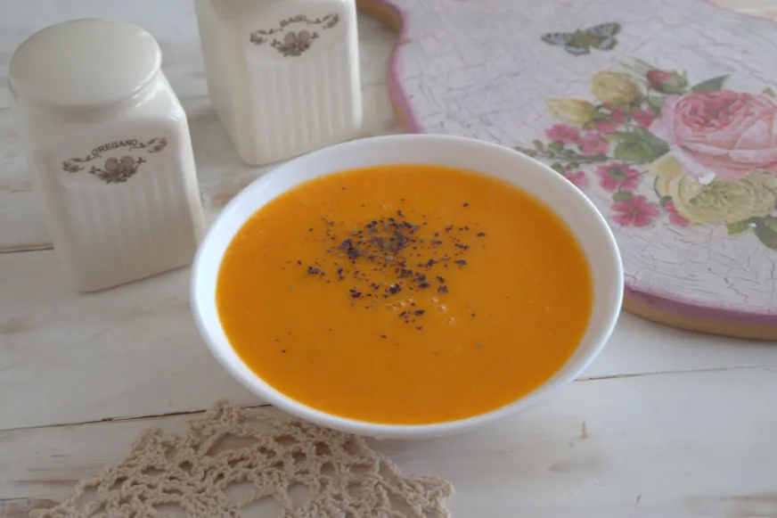 Томатно-морковный крем-суп
